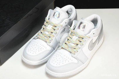 Low Jordan 1 Tear Silver SE Away 0911